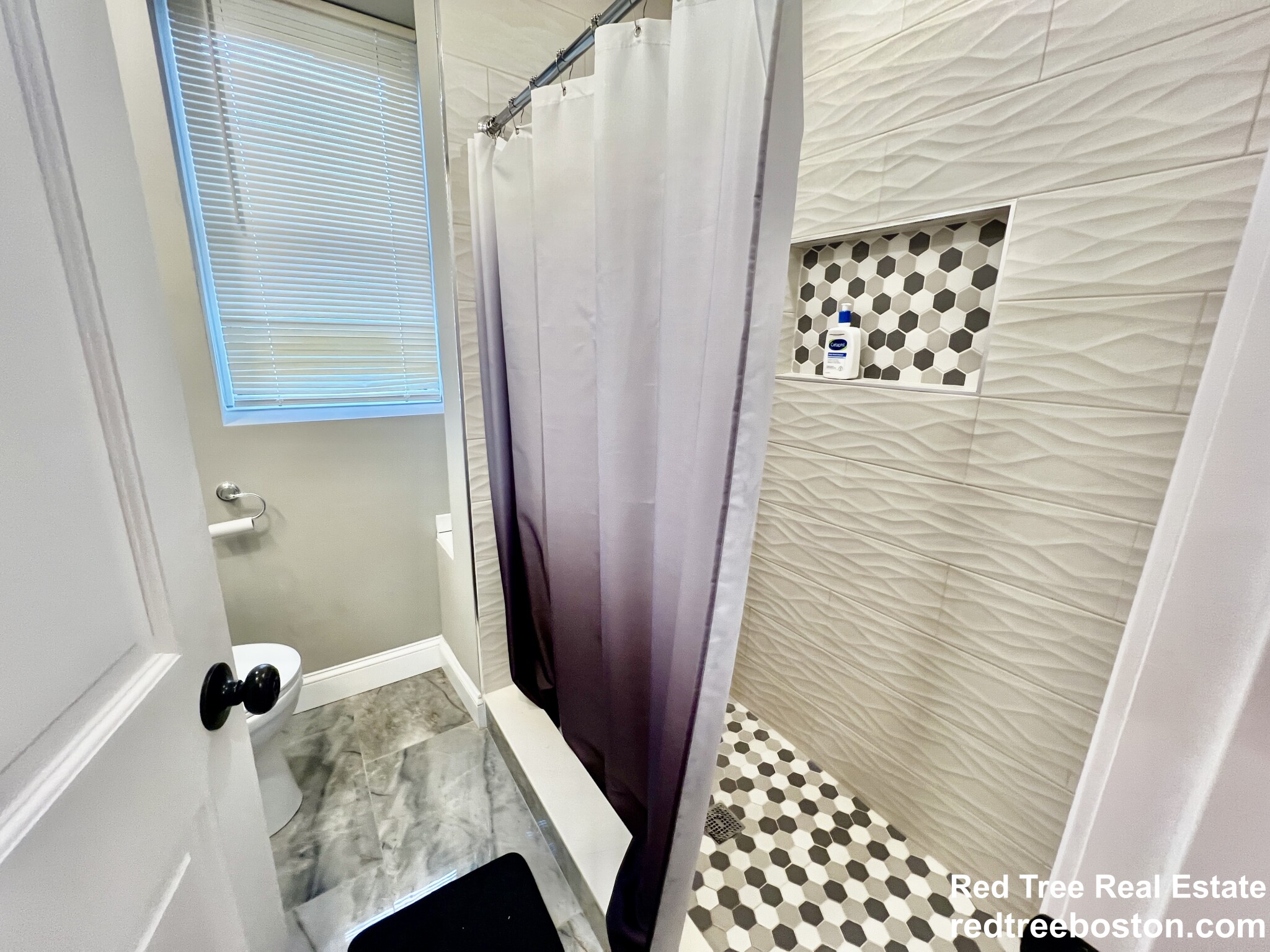 1914 Beacon St, Brighton