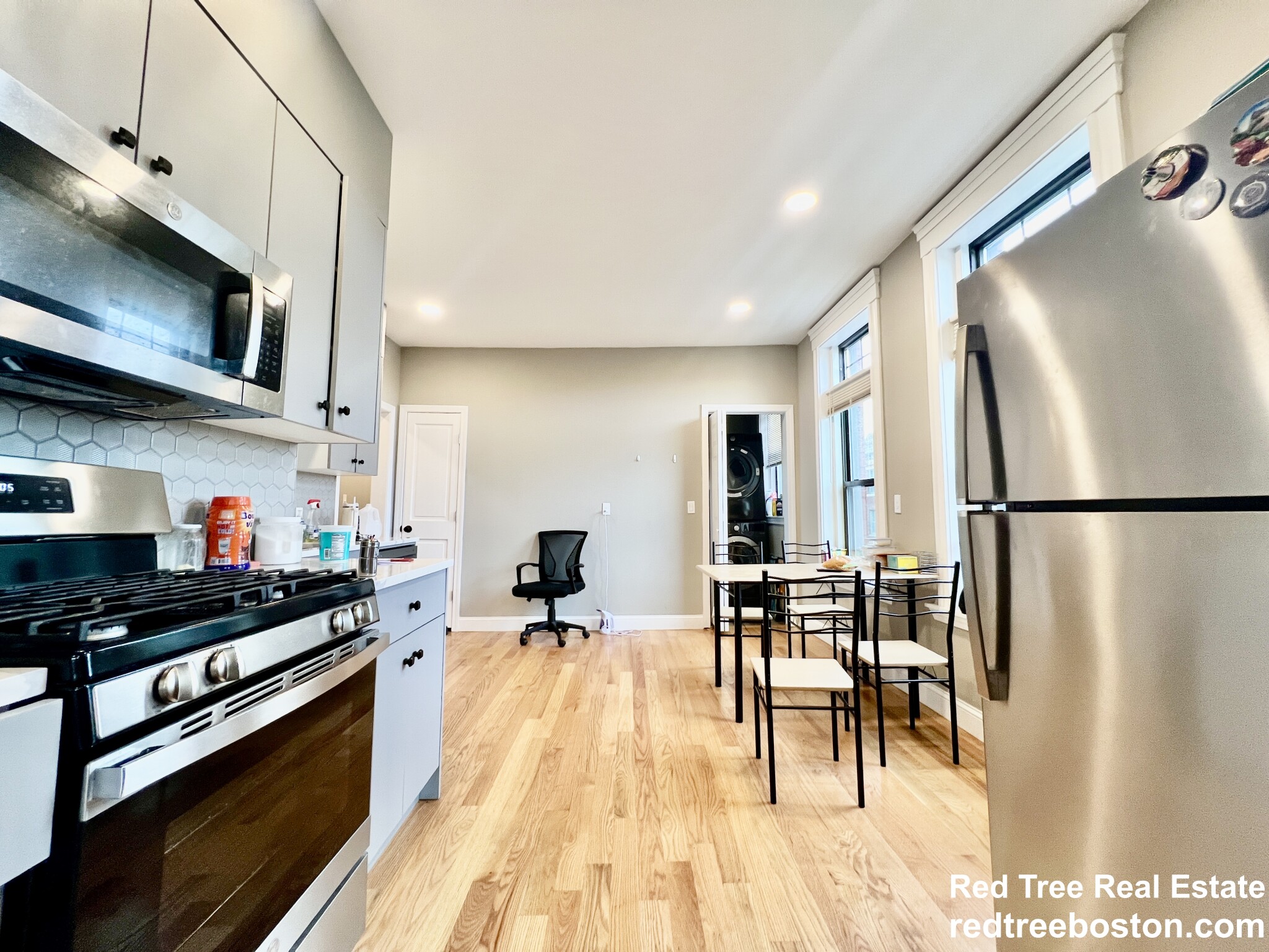 1914 Beacon St, Brighton