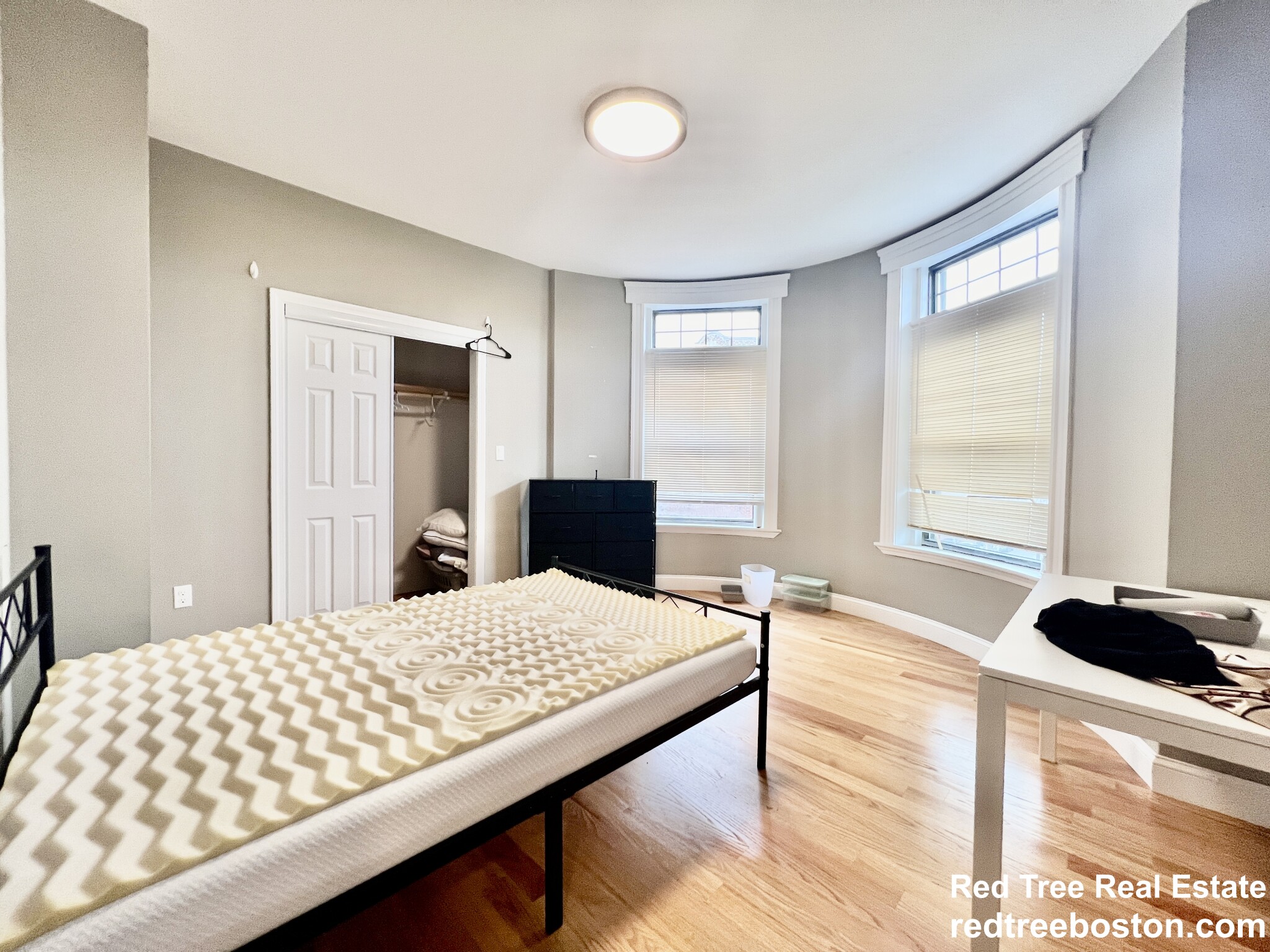 1914 Beacon St, Brighton