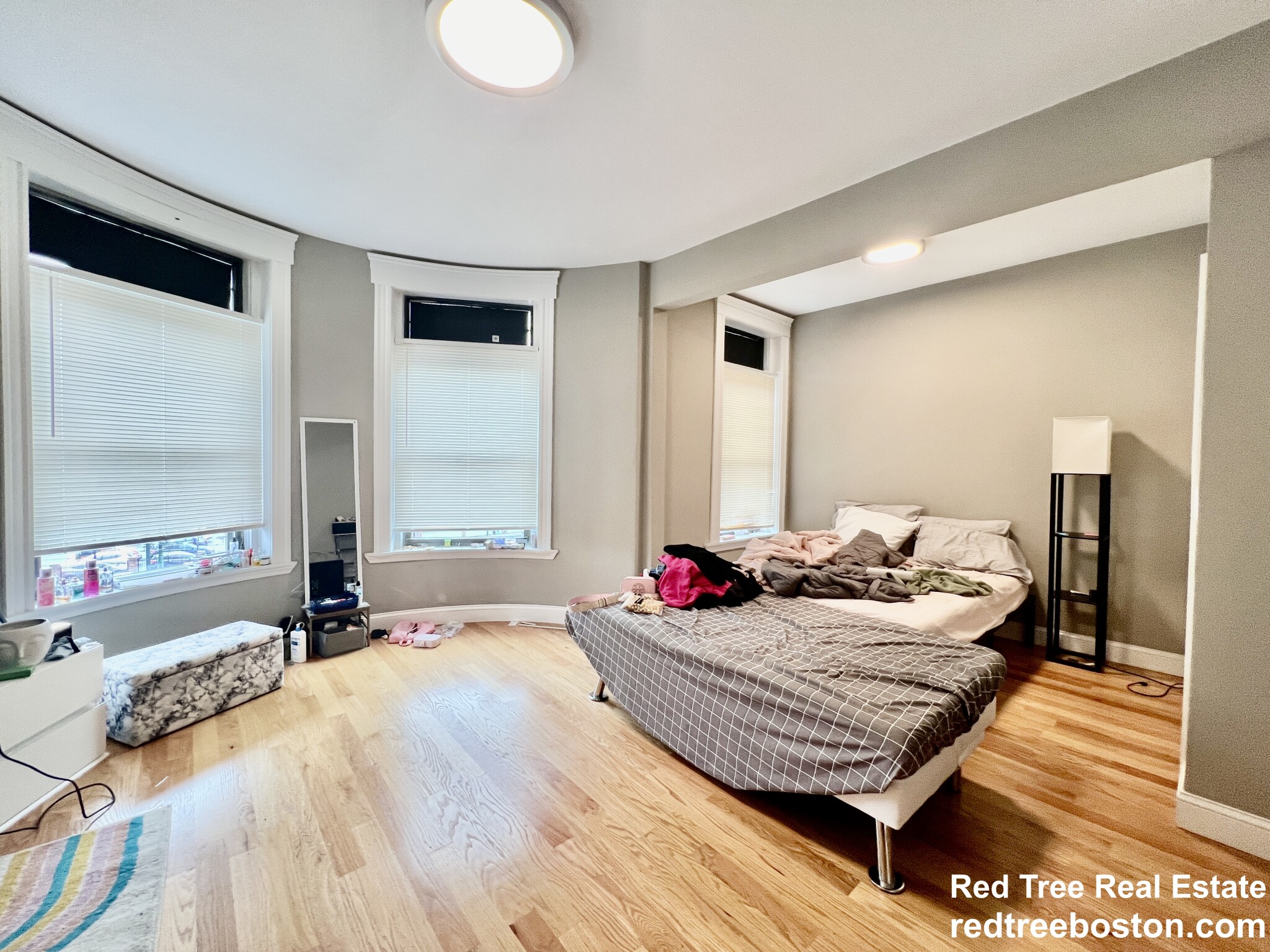 1914 Beacon St, Brighton