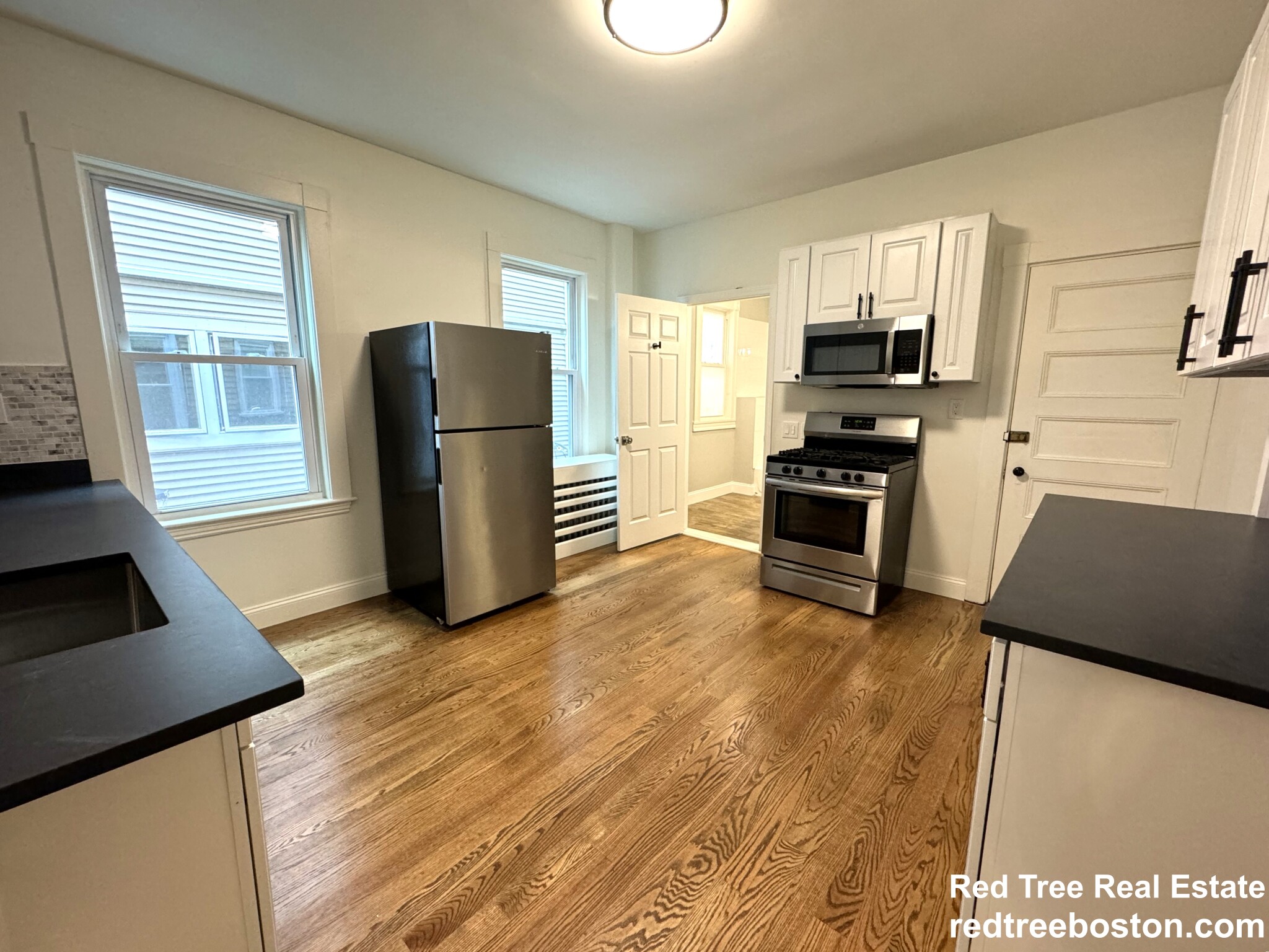 11 East Milton Rd, High Street Hill