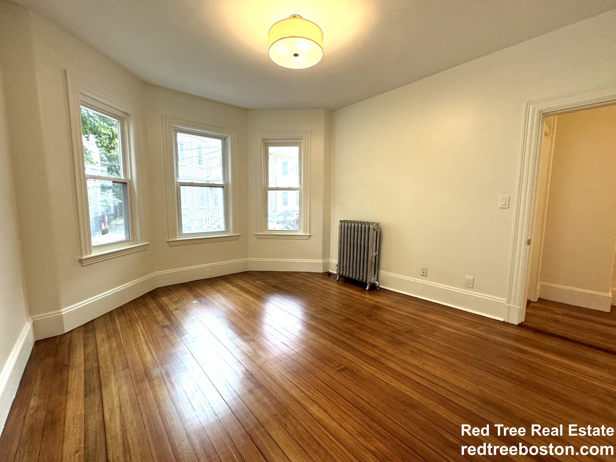 11 East Milton Rd, High Street Hill