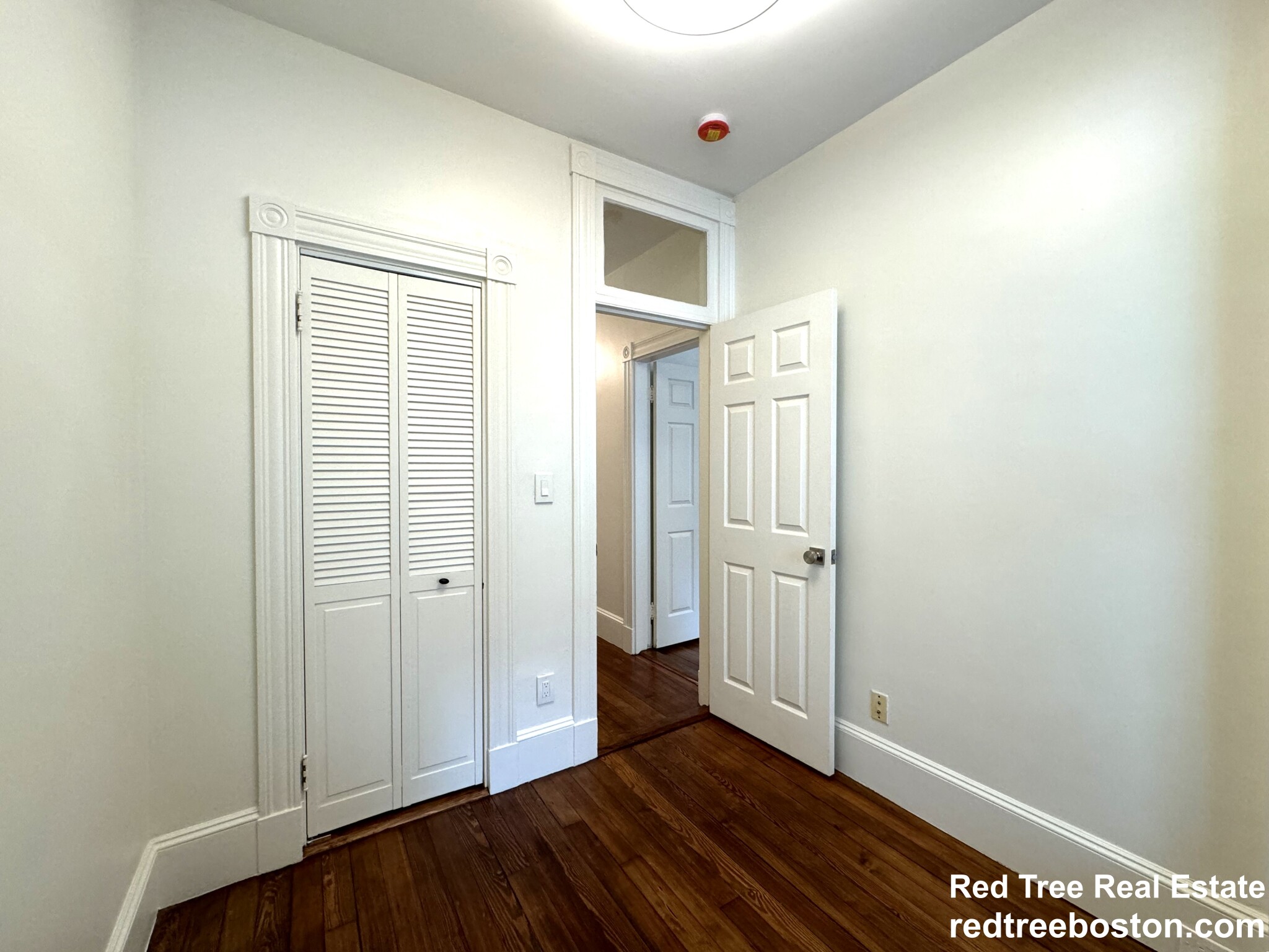 11 East Milton Rd, High Street Hill