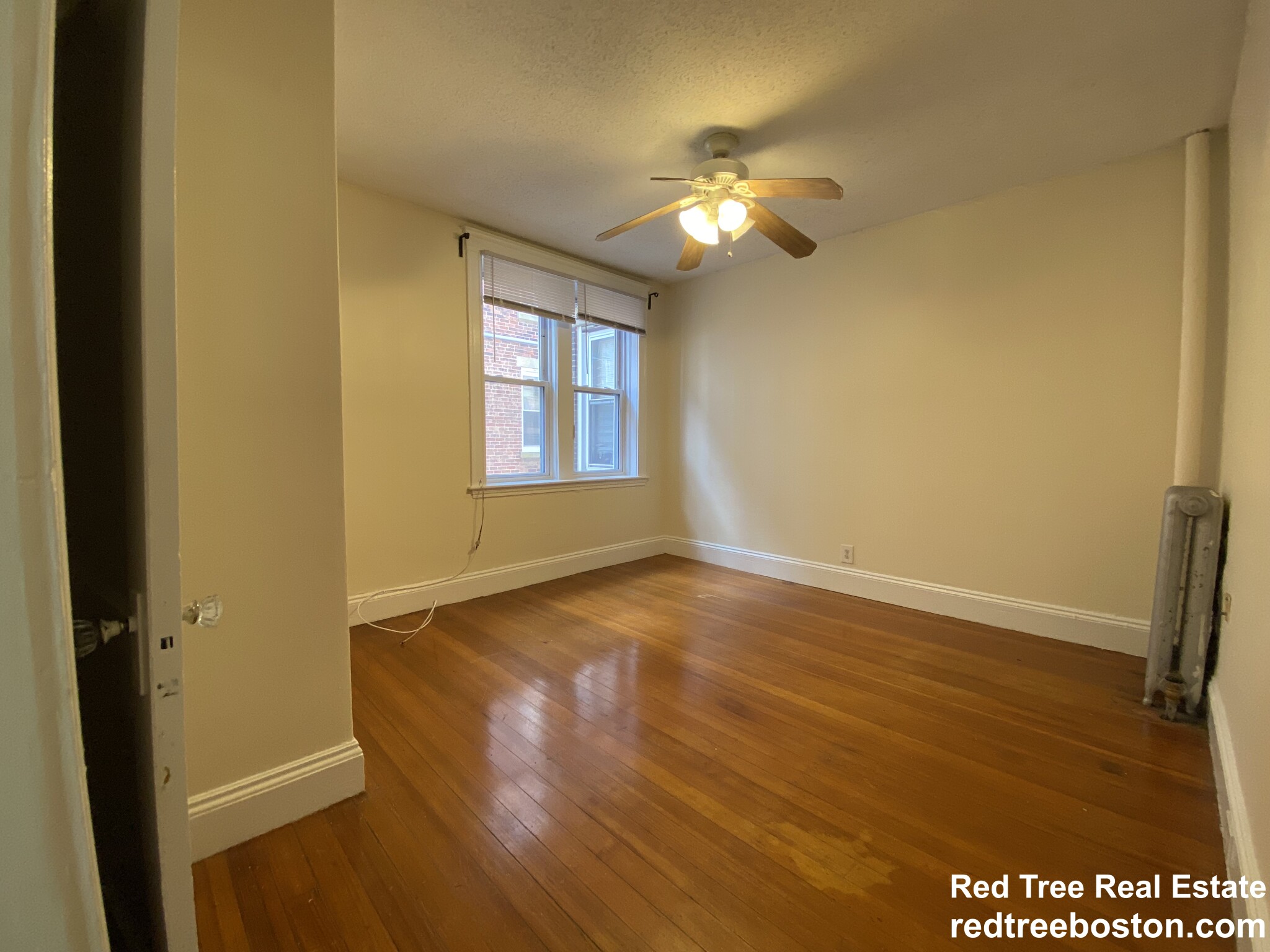 518 Cambridge St, Allston
