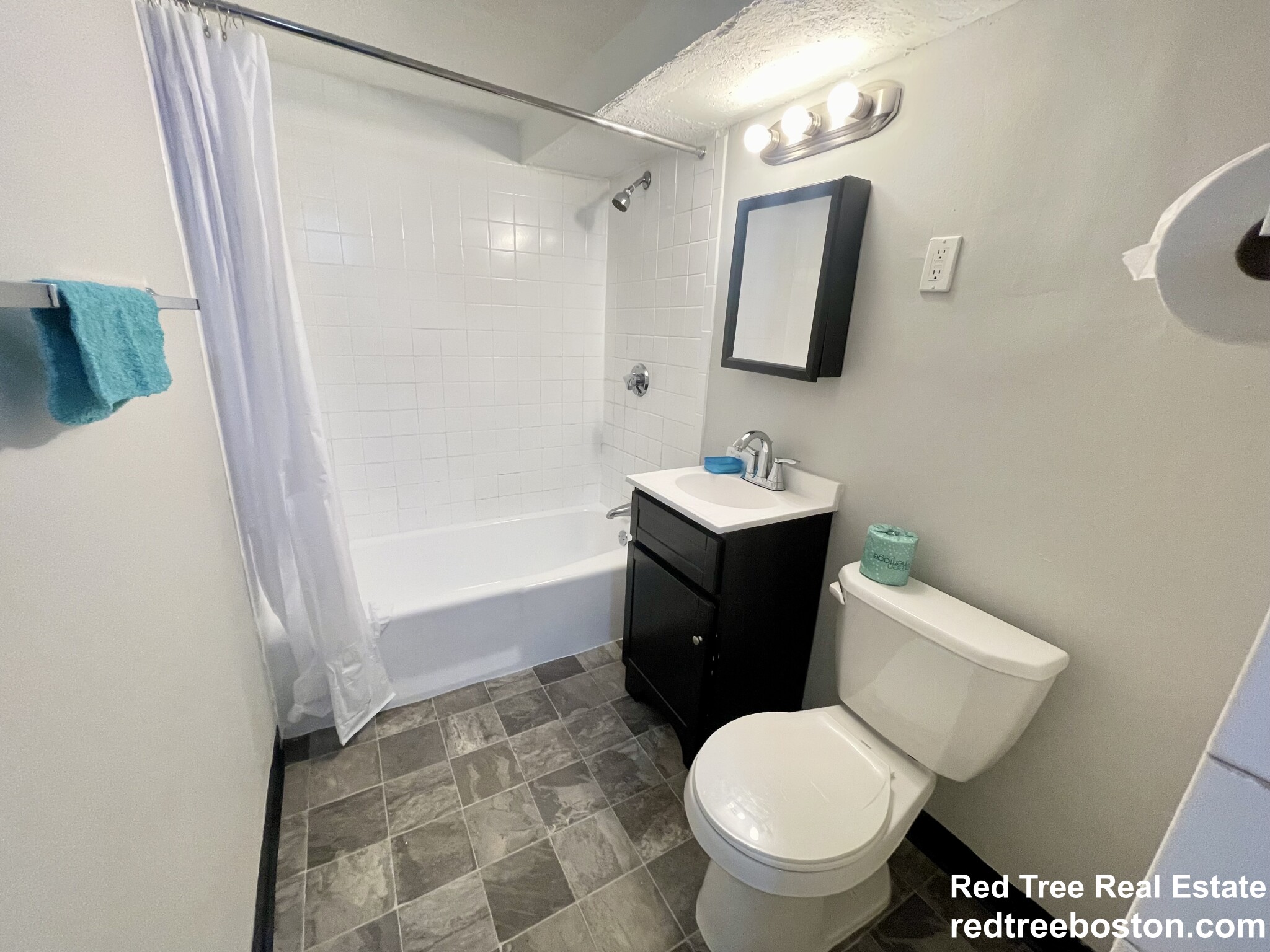 36 South Huntington Ave, Jamaica Plain