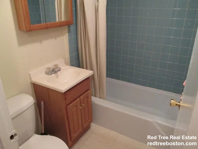 1124 Commonwealth Ave, Allston