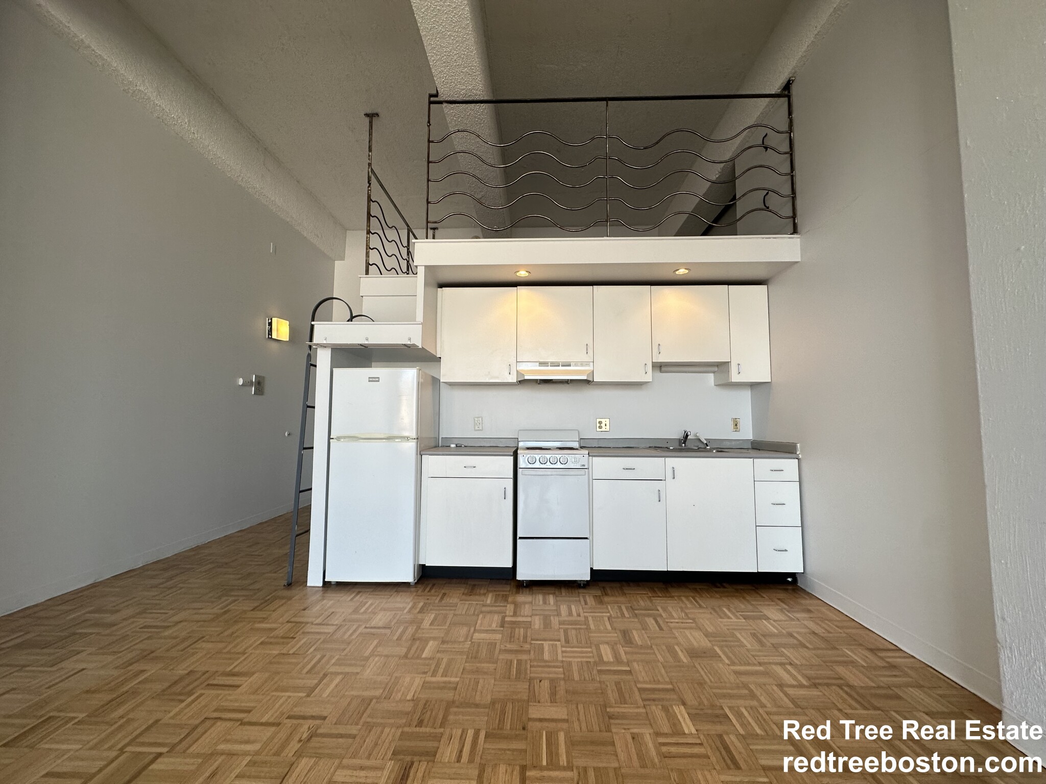 61 Brookline Ave, Fenway