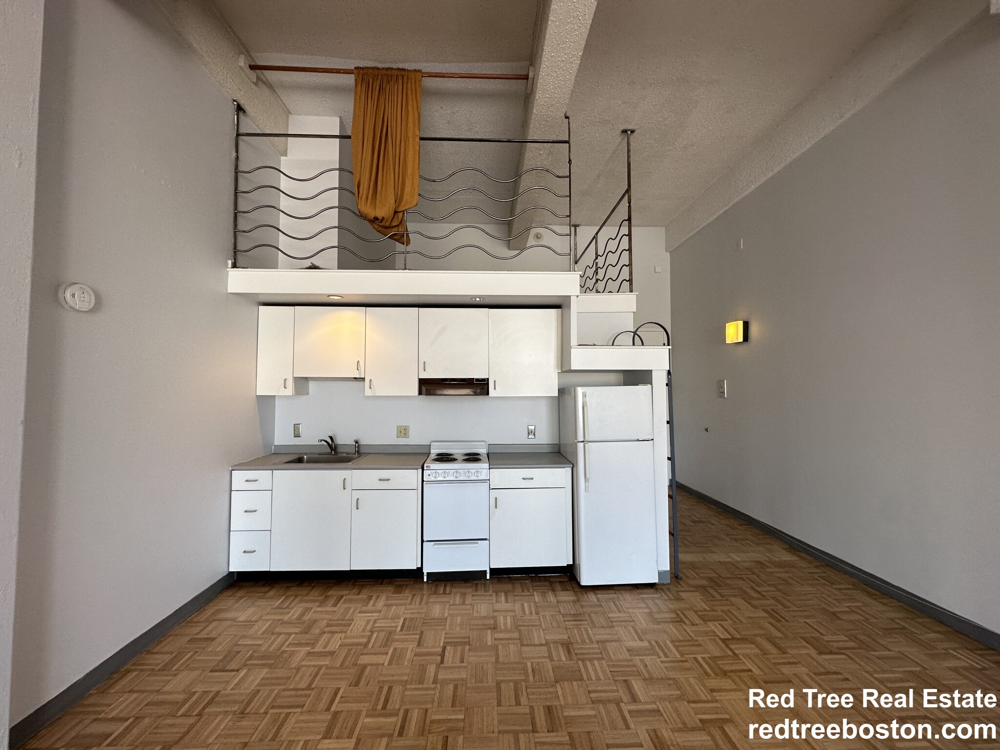 61 Brookline Ave, Fenway