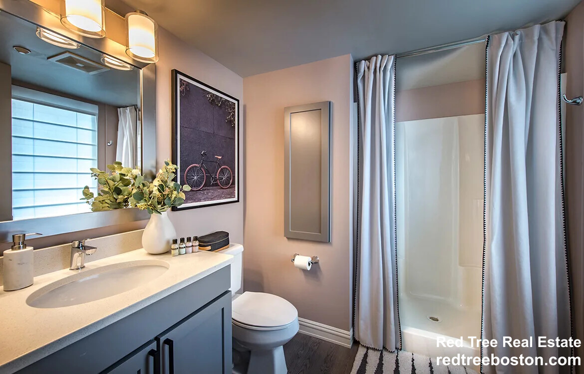 30 Cambridge Park Dr, North Cambridge