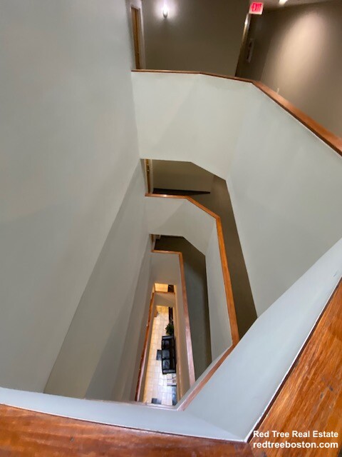 147 Kelton St, Allston