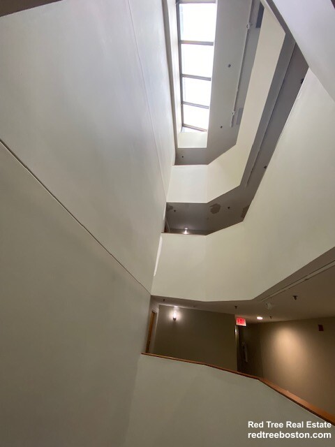 147 Kelton St, Allston