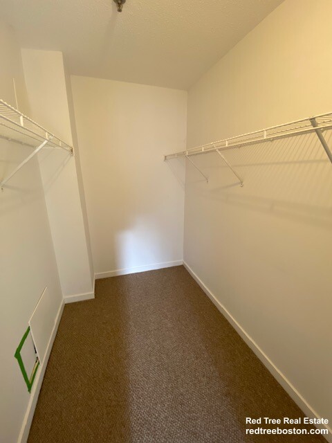 147 Kelton St, Allston