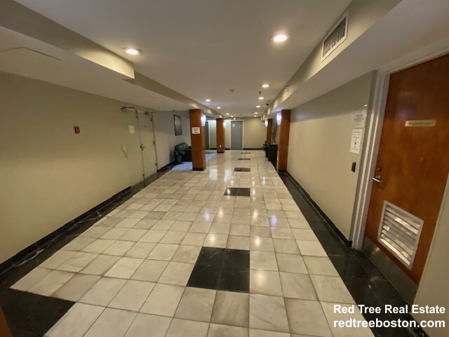 147 Kelton St, Allston