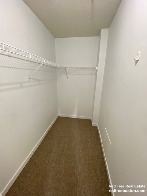 147 Kelton St, Allston