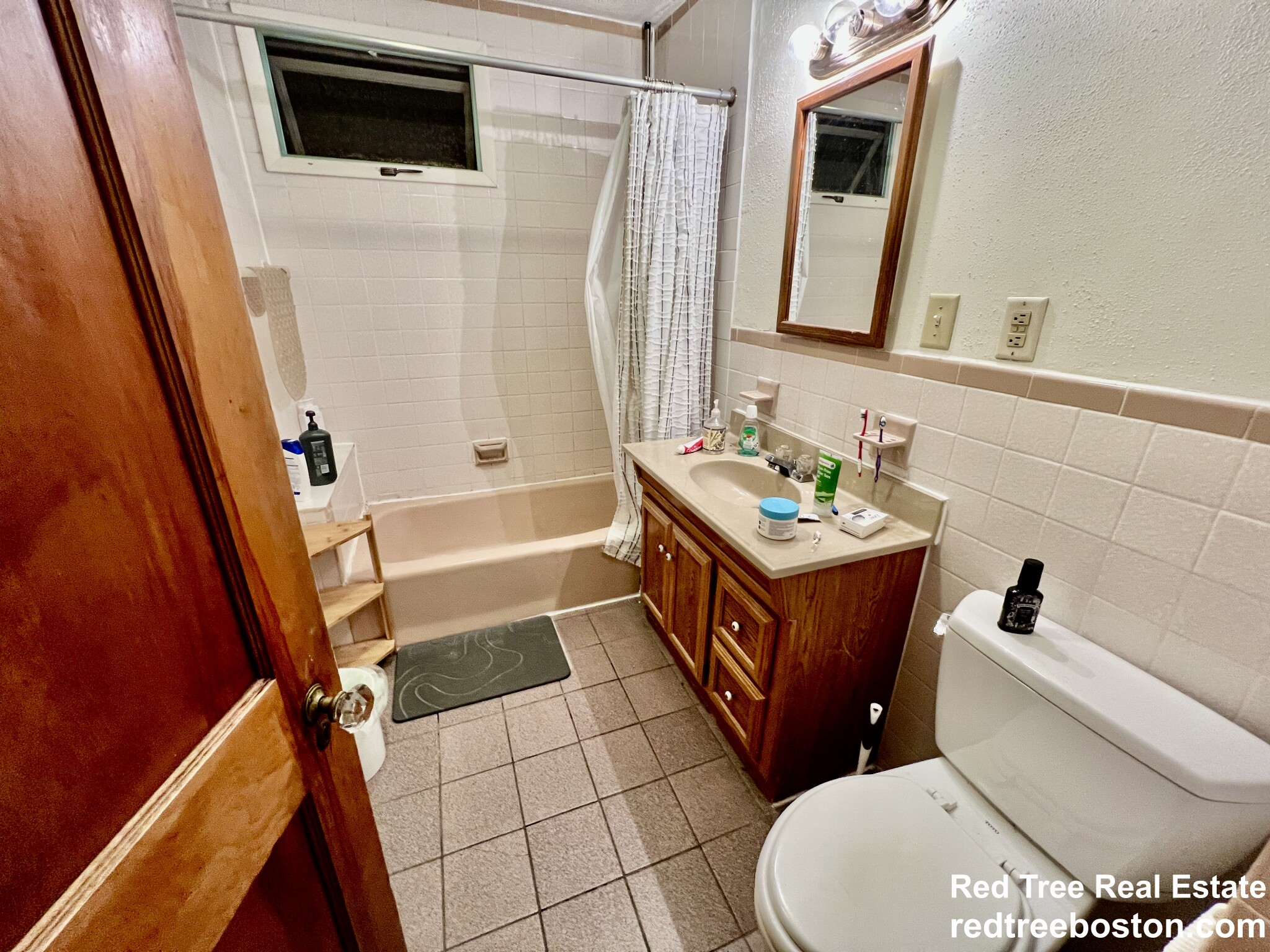 59 Quincy St, Medford