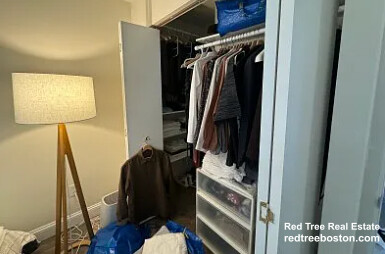 1126 Boylston St, Fenway