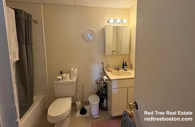 1126 Boylston St, Fenway