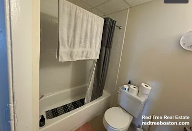 1126 Boylston St, Fenway