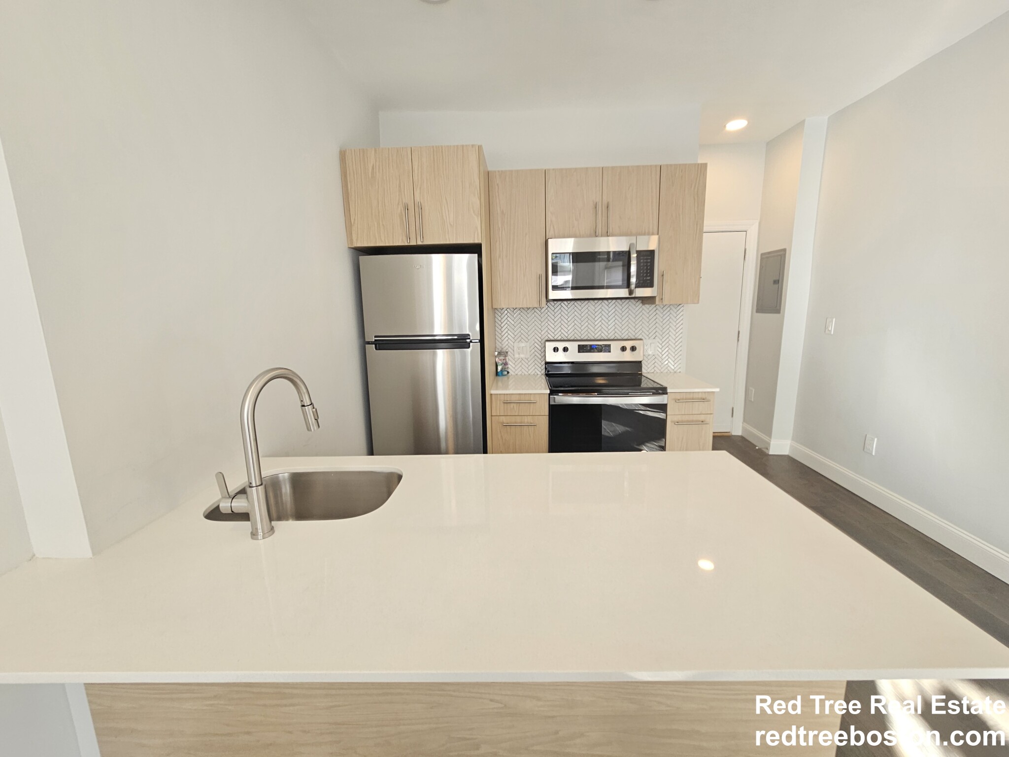 55 Queensberry St, Fenway