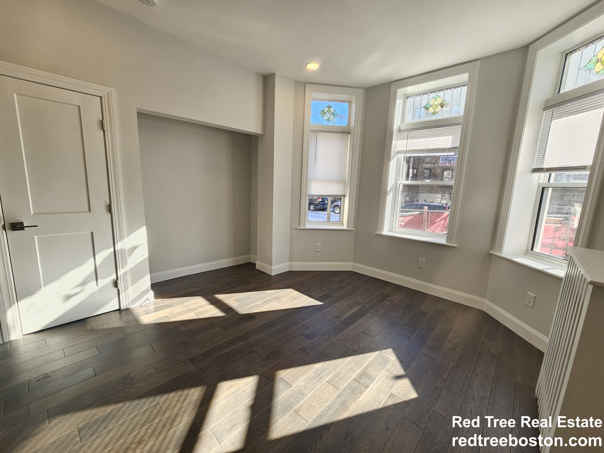 55 Queensberry St, Fenway