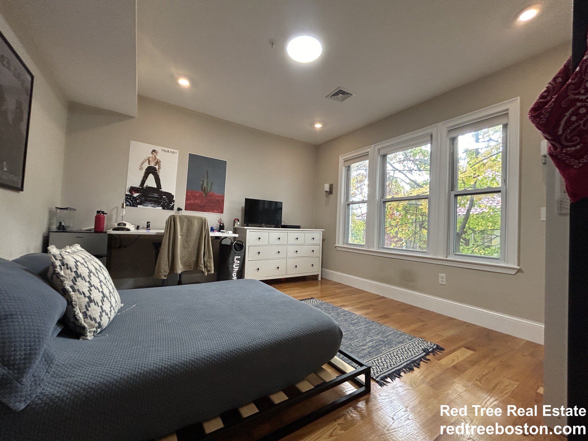 1778 Commonwealth Ave, Brighton