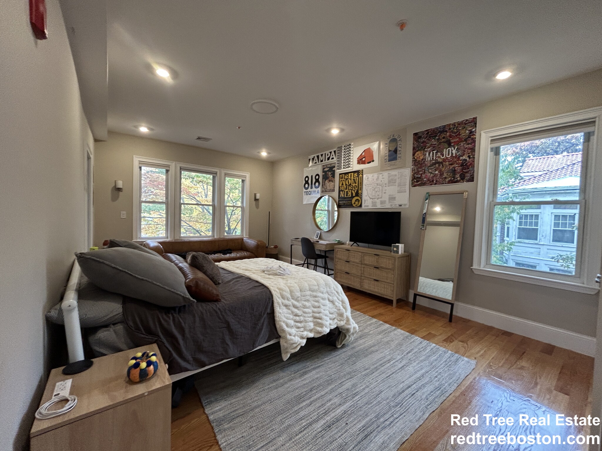 1778 Commonwealth Ave, Brighton