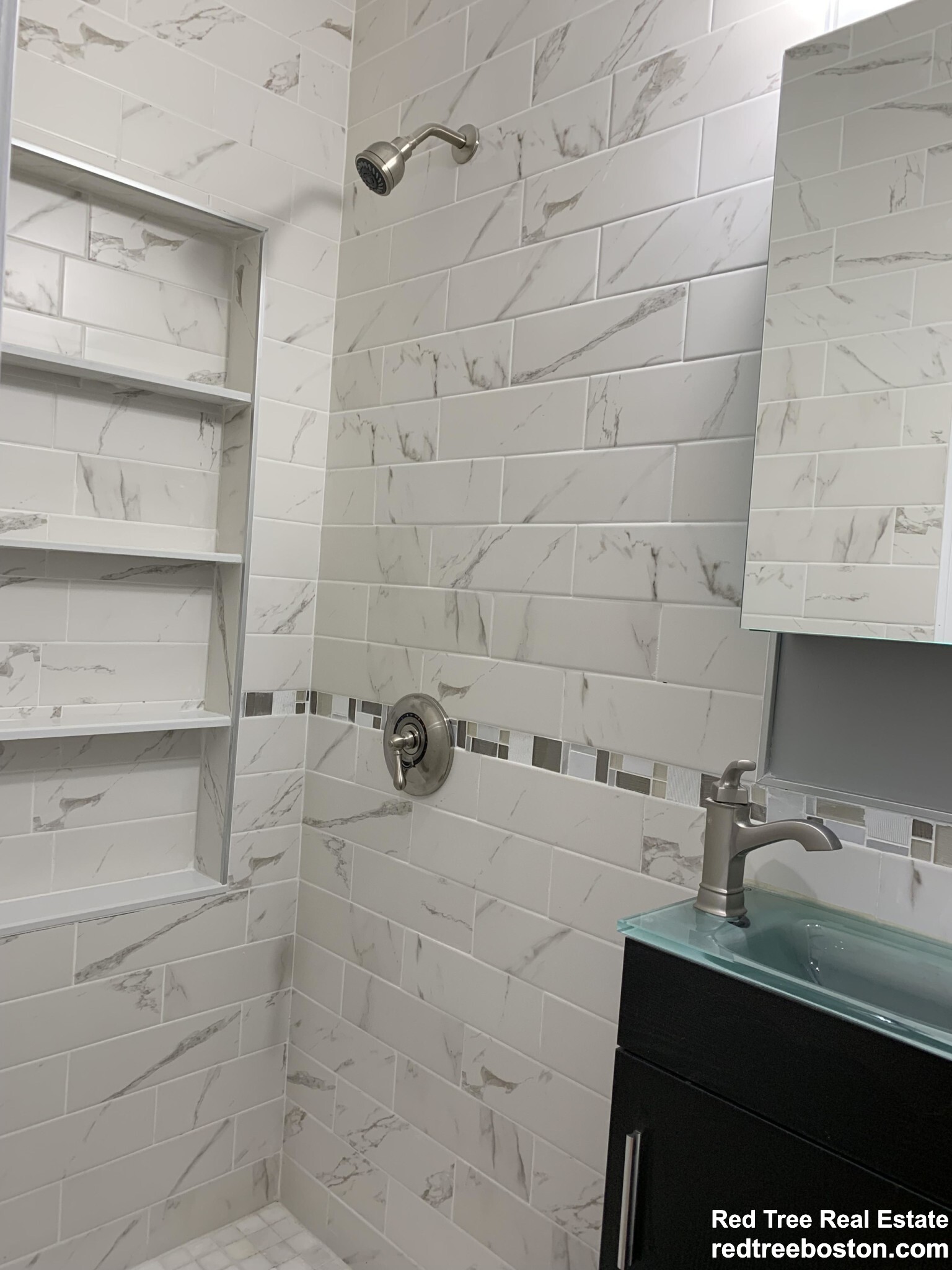 146 Hillside St, Mission Hill