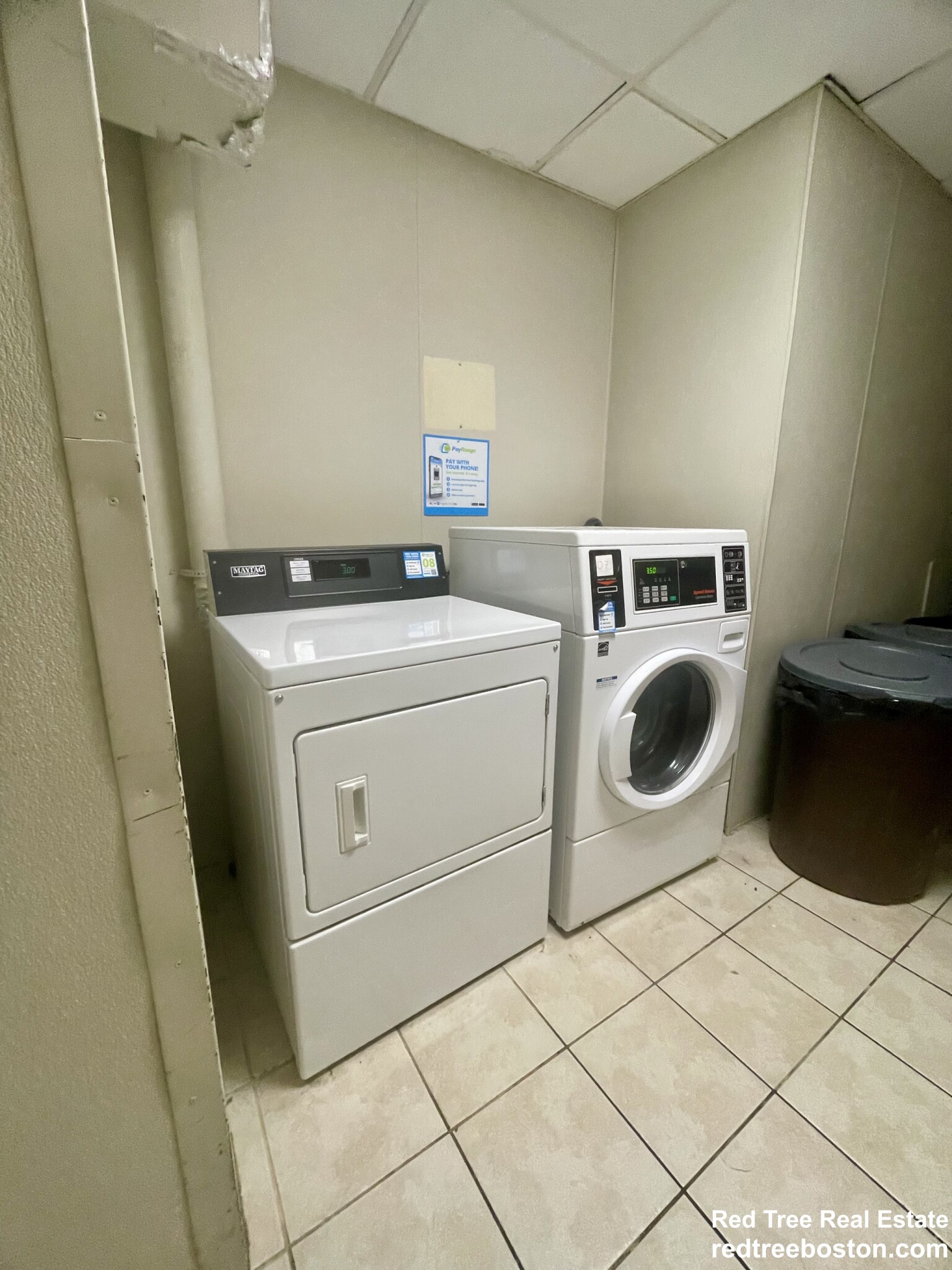 62 Boylston St, Midtown