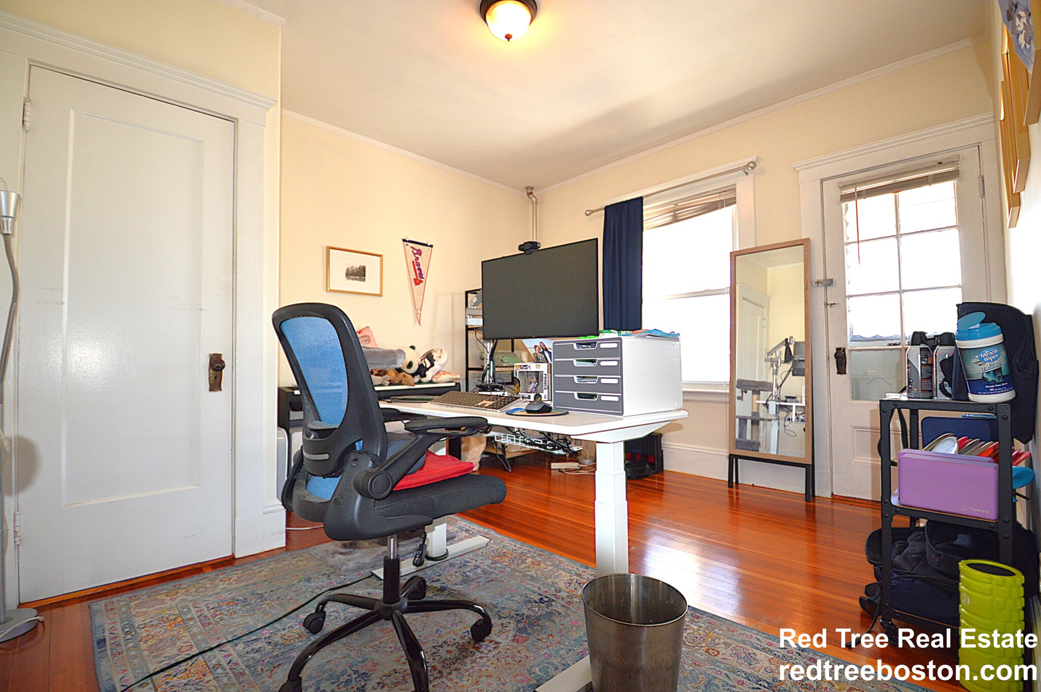 16 Nonantum St, Oak Square