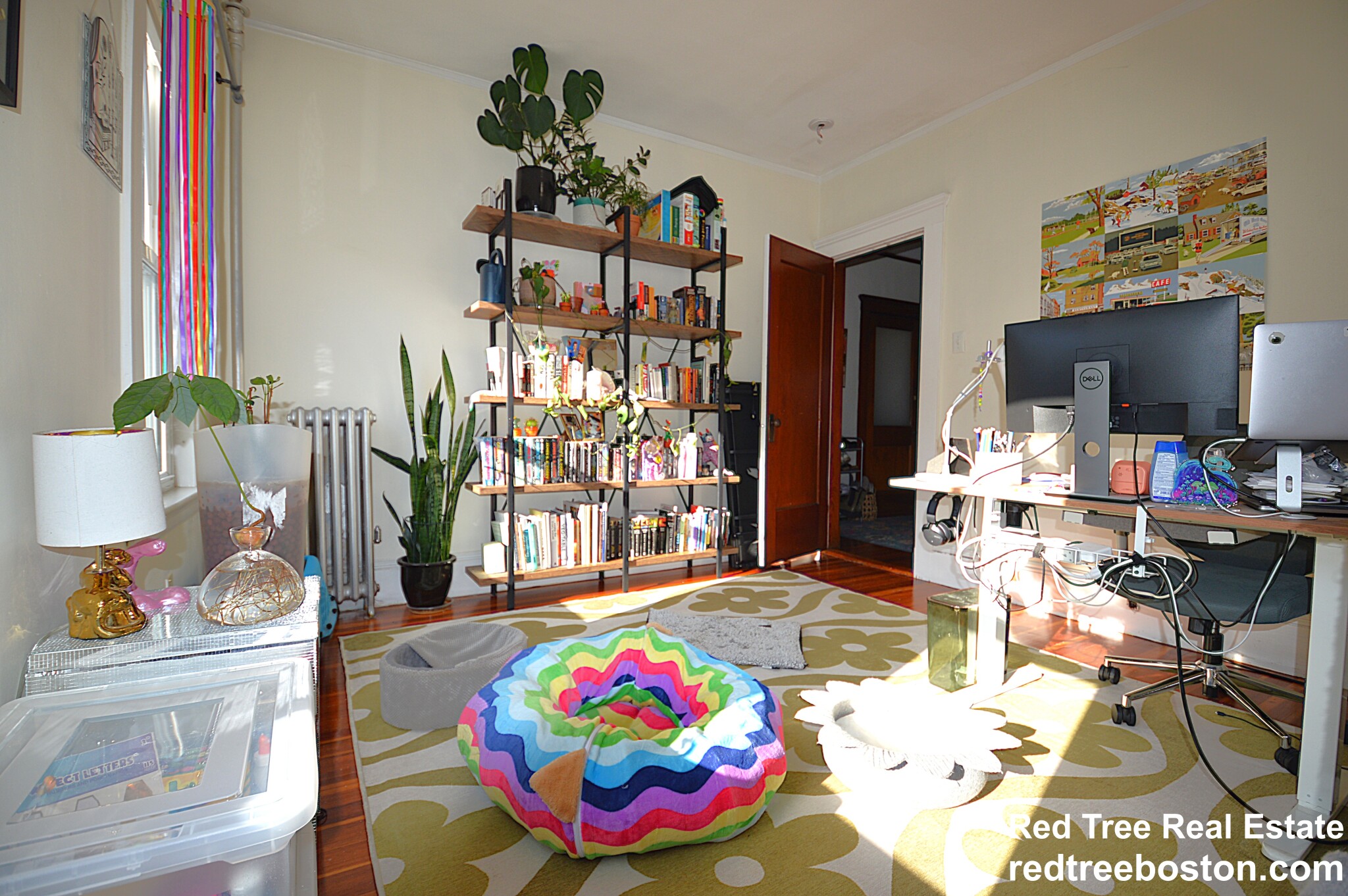 16 Nonantum St, Oak Square