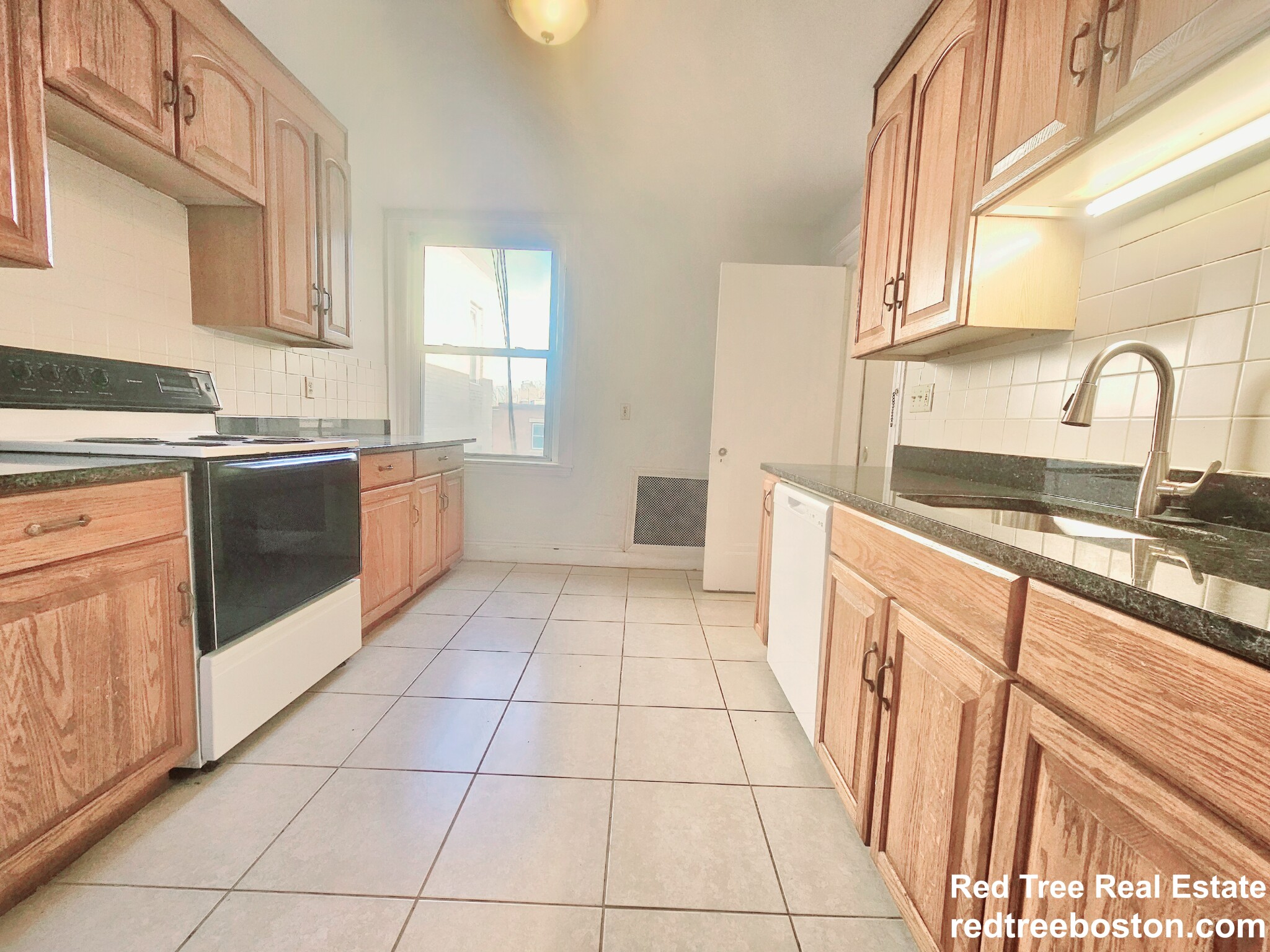 211 Saint Paul St, Coolidge Corner