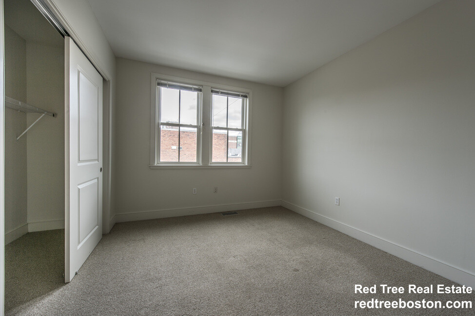 110 Second St, East Cambridge