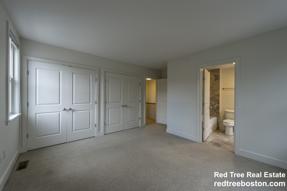 110 Second St, East Cambridge