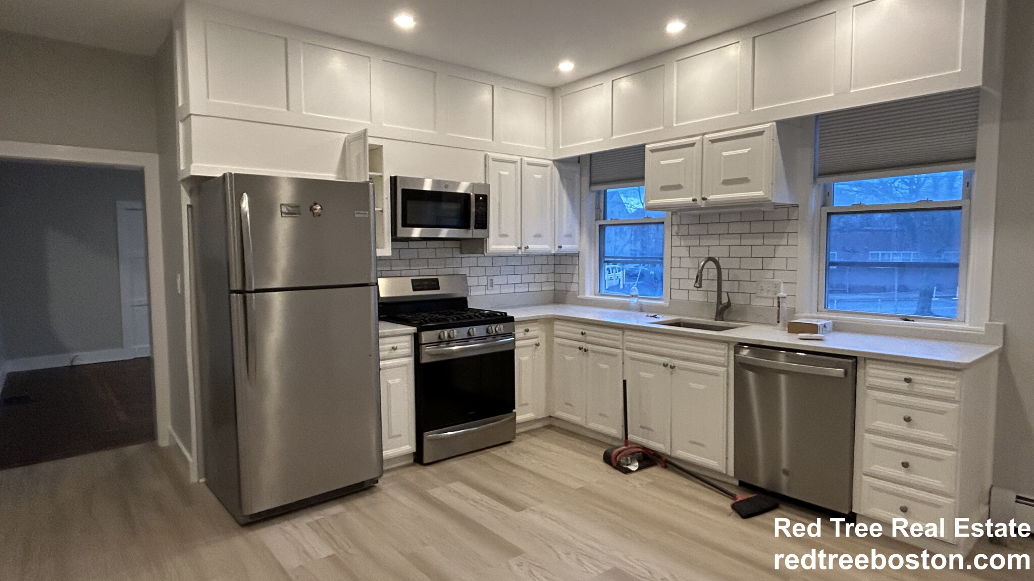 158 Holland St, Teele Square