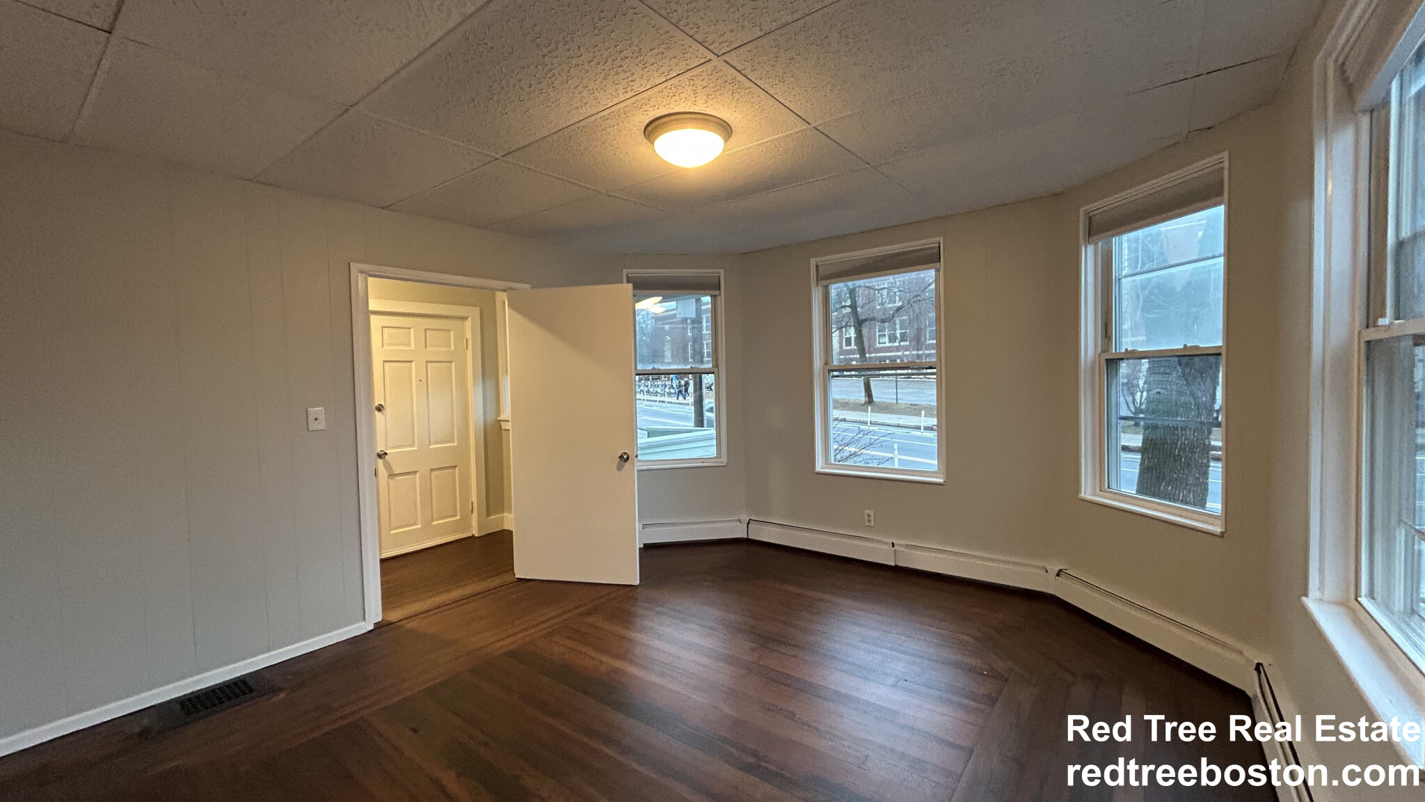 158 Holland St, Teele Square