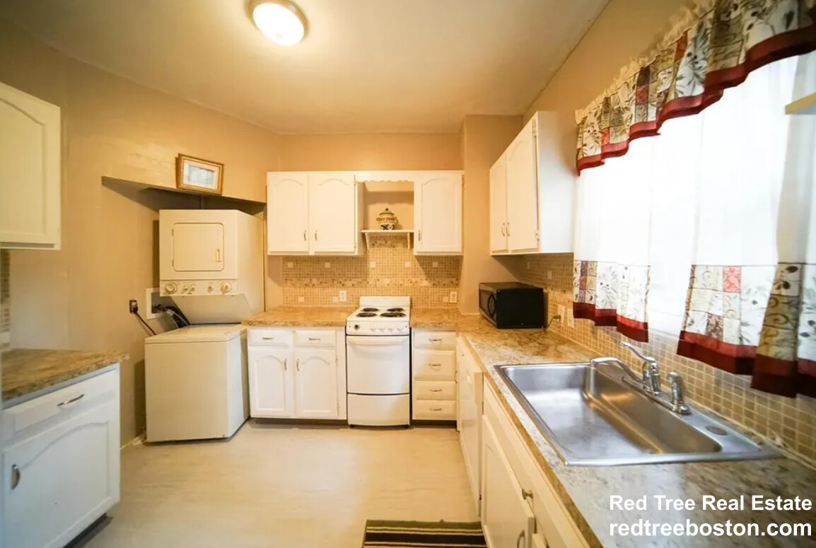 10 Gardner St, Roxbury