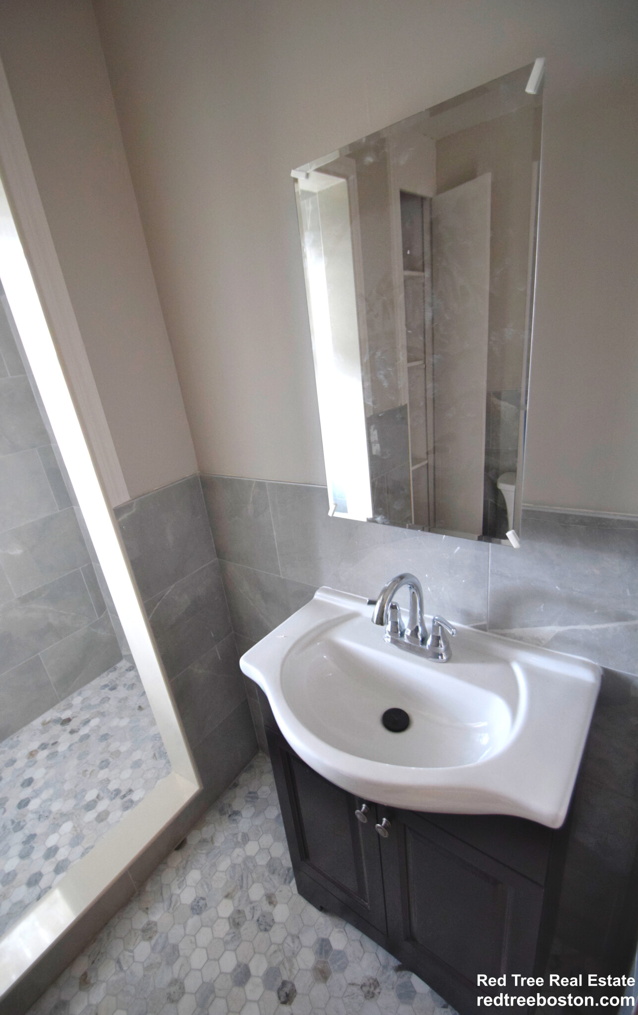 222 Fellsway West, Medford