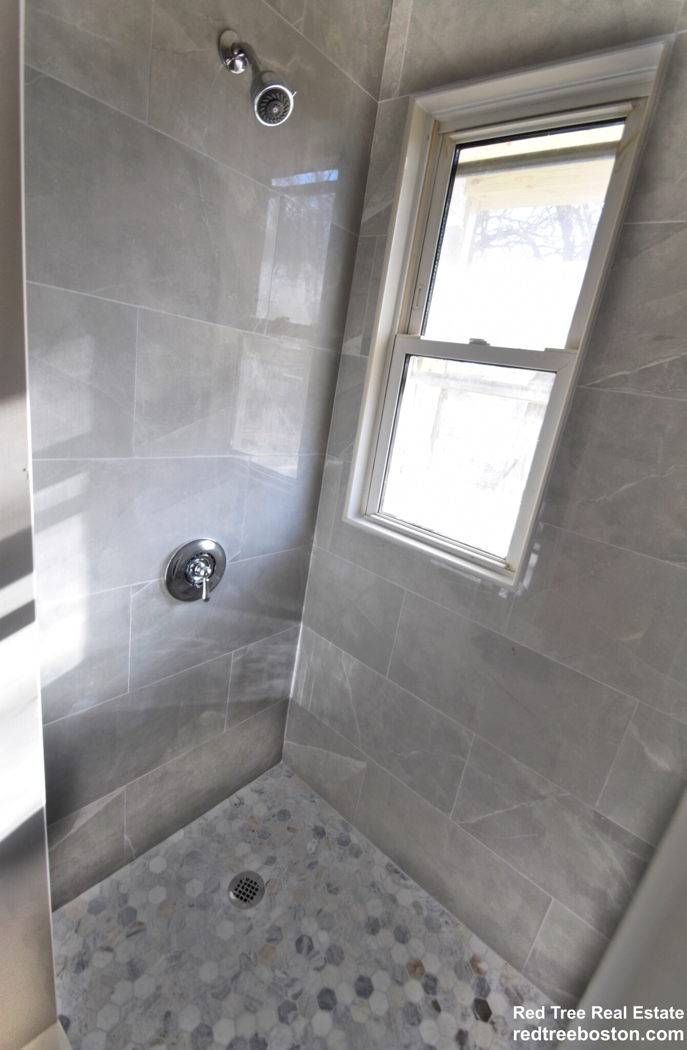 222 Fellsway West, Medford