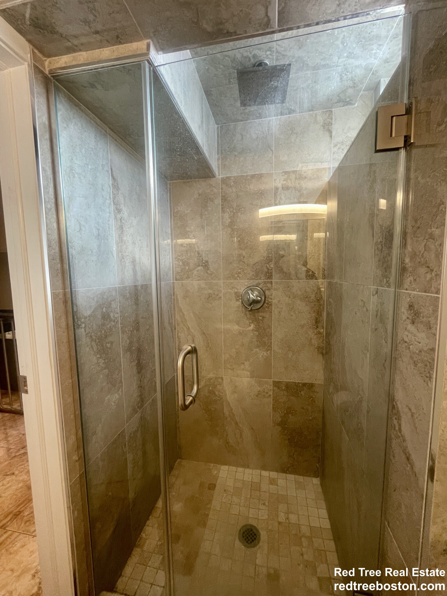 25 Saint Marys Ct, Brookline