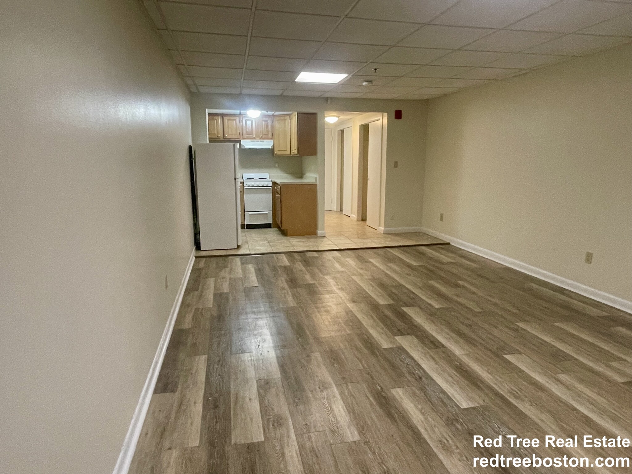 62 Boylston St, Midtown