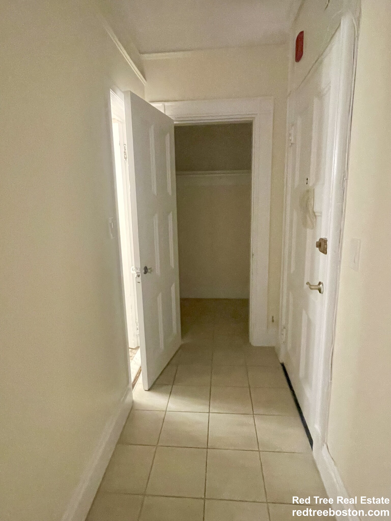 62 Boylston St, Midtown