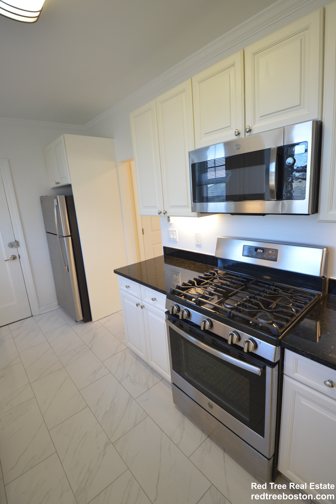 37 Auburn St, Coolidge Corner