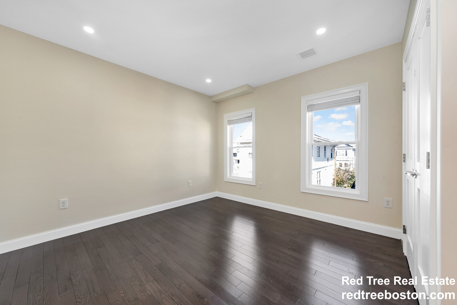 43 Wright Ave, South Medford