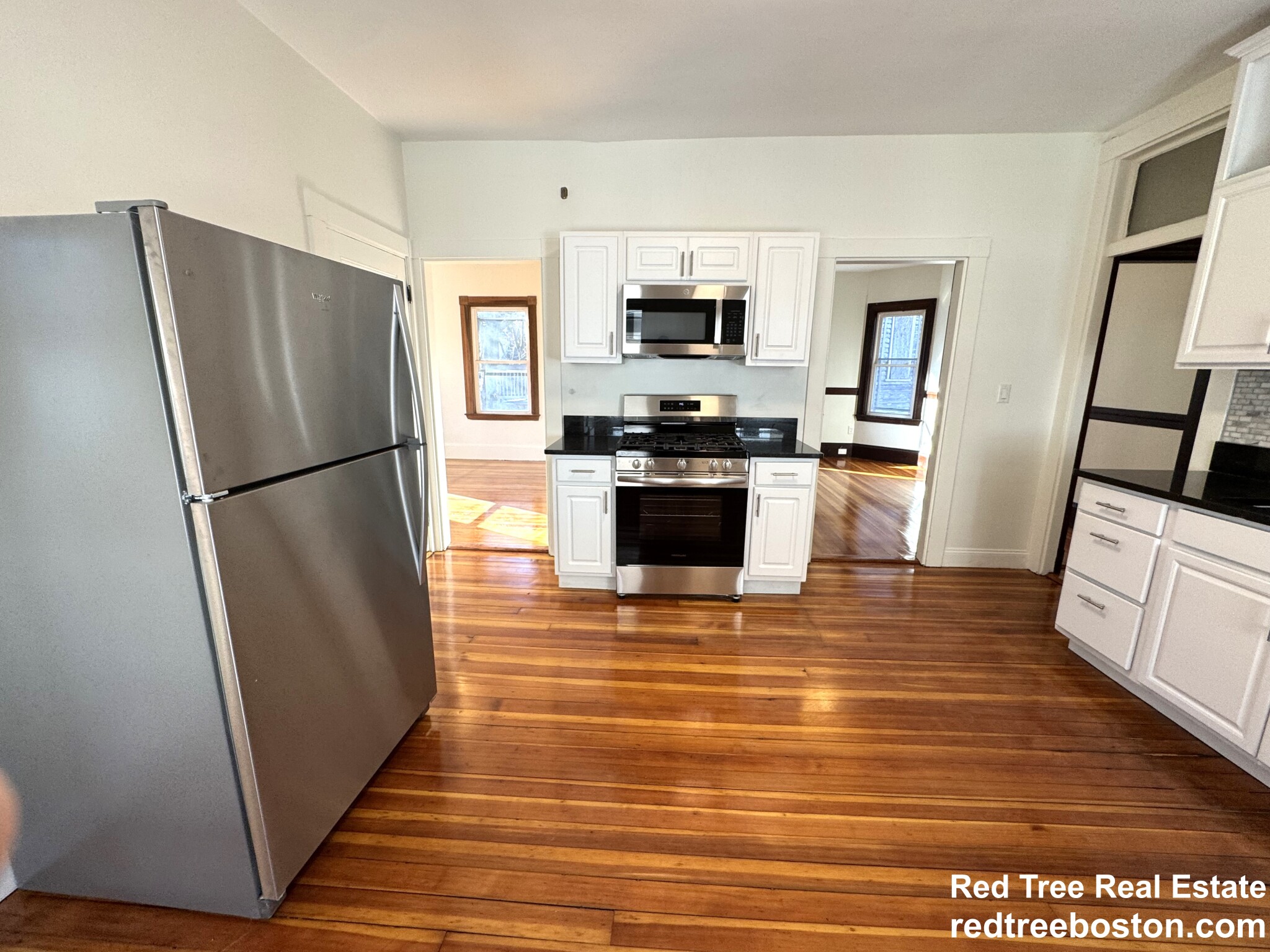 11 East Milton Rd, High Street Hill