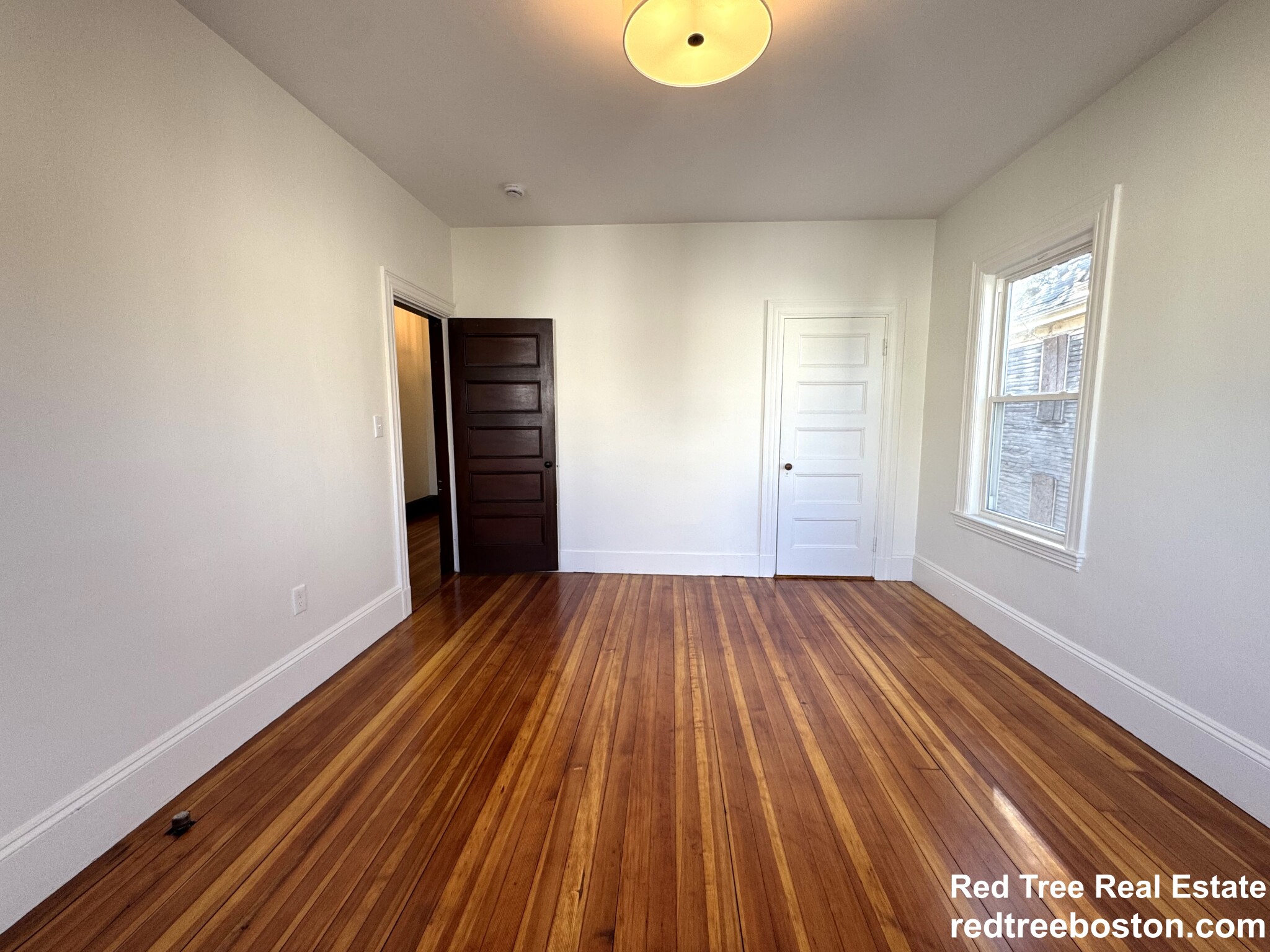 11 East Milton Rd, High Street Hill