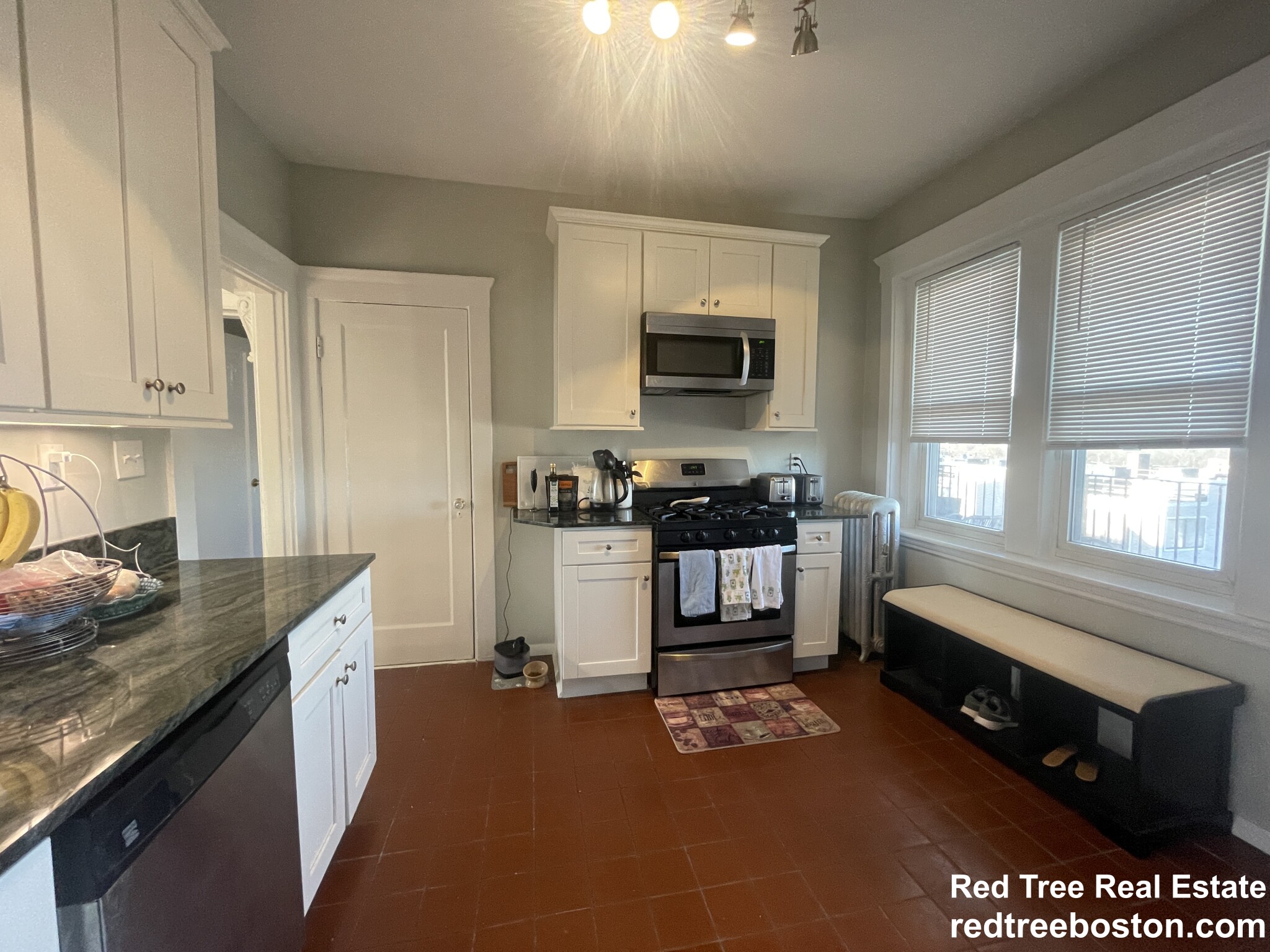 22 Bellvista Rd, Brighton