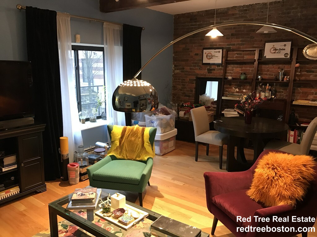 19 Albemarle St, Back Bay