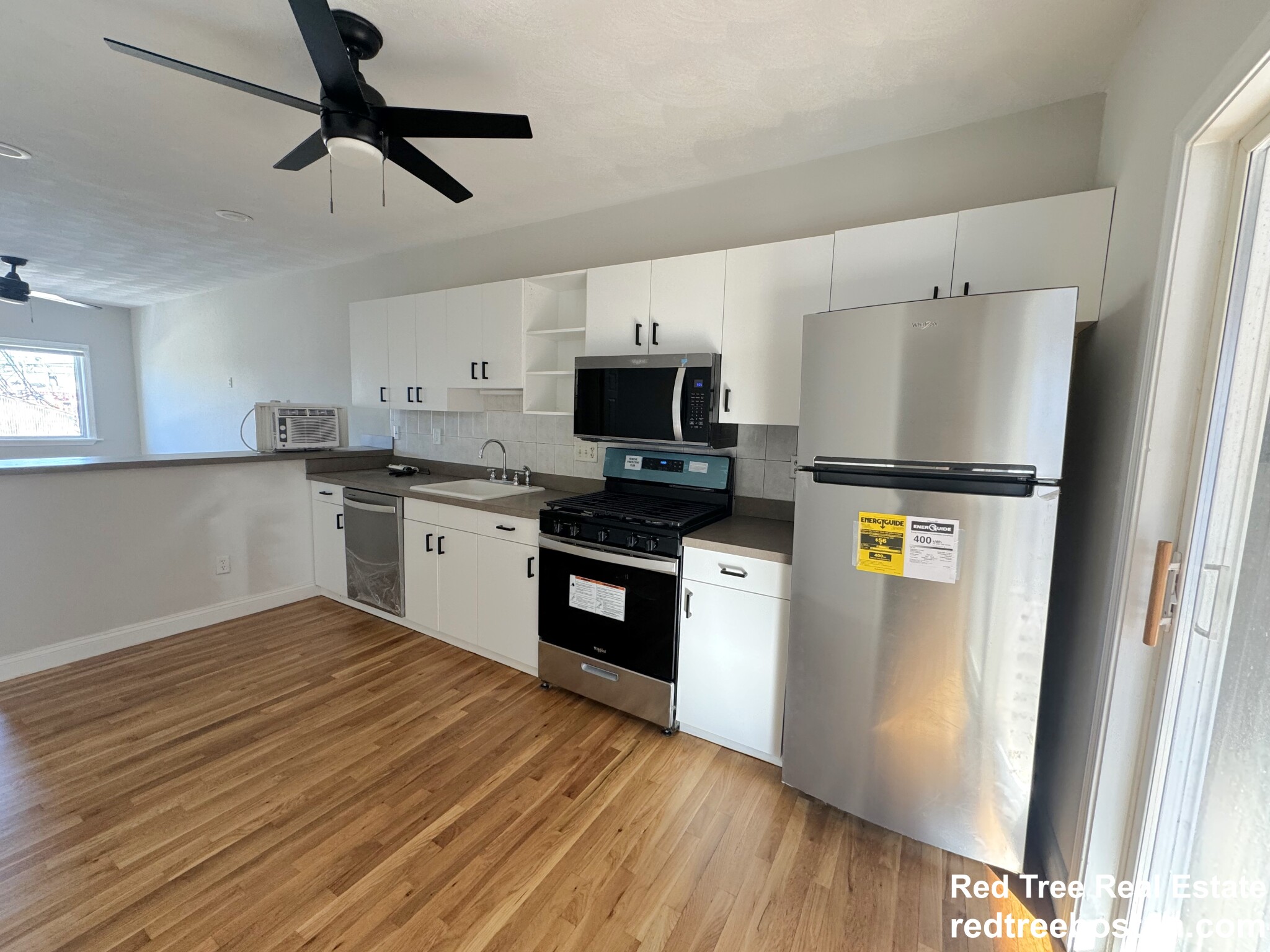 345 Border St, East Boston