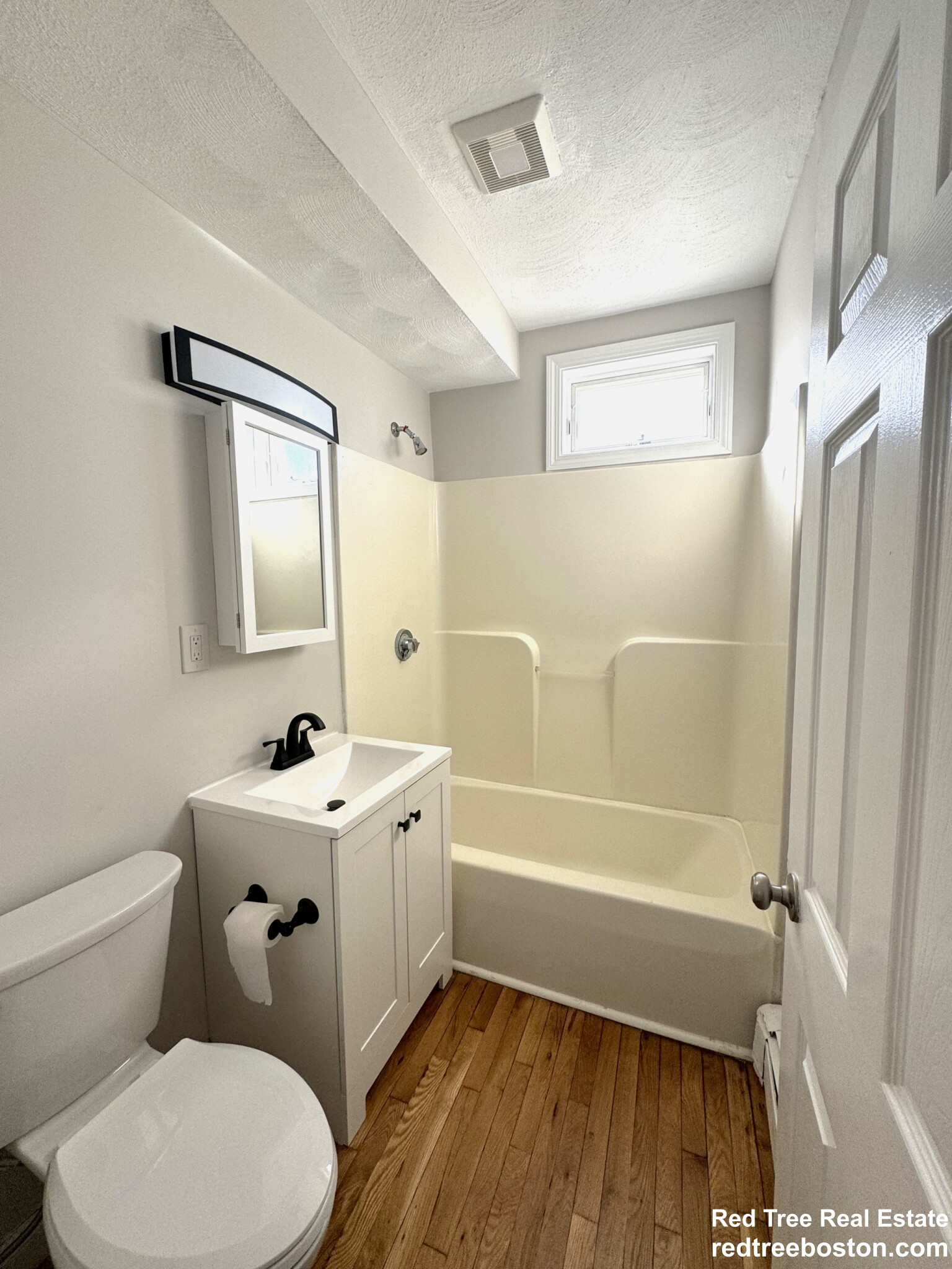 345 Border St, East Boston