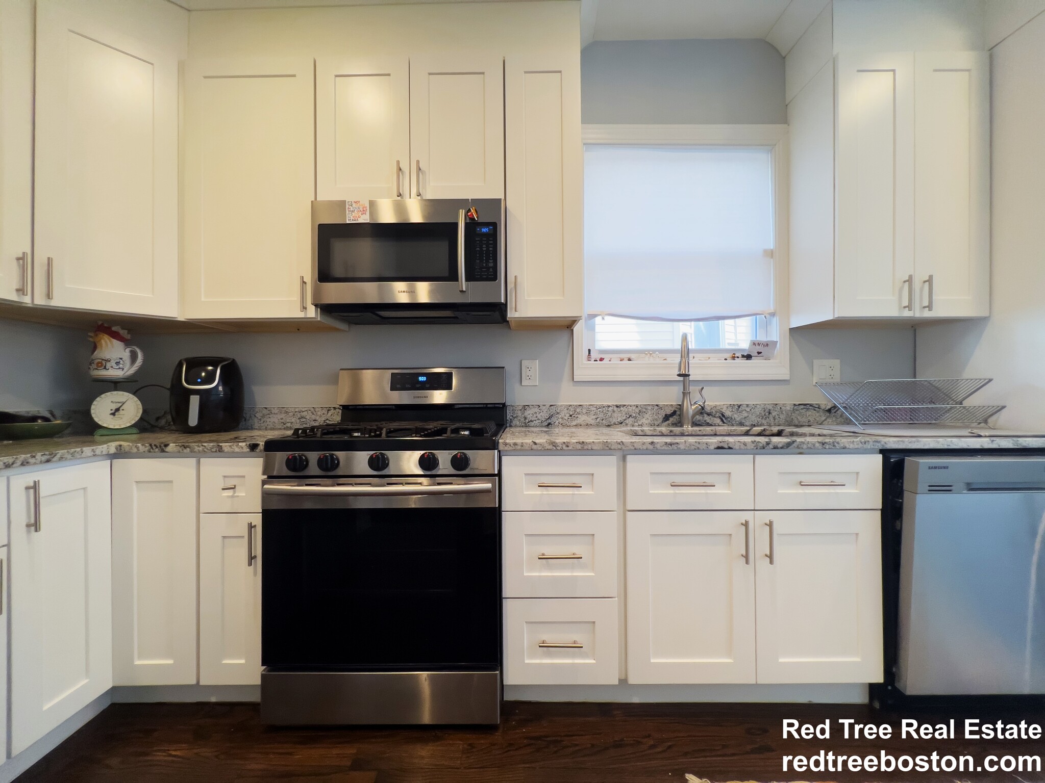 74 Kingsdale St, Dorchester